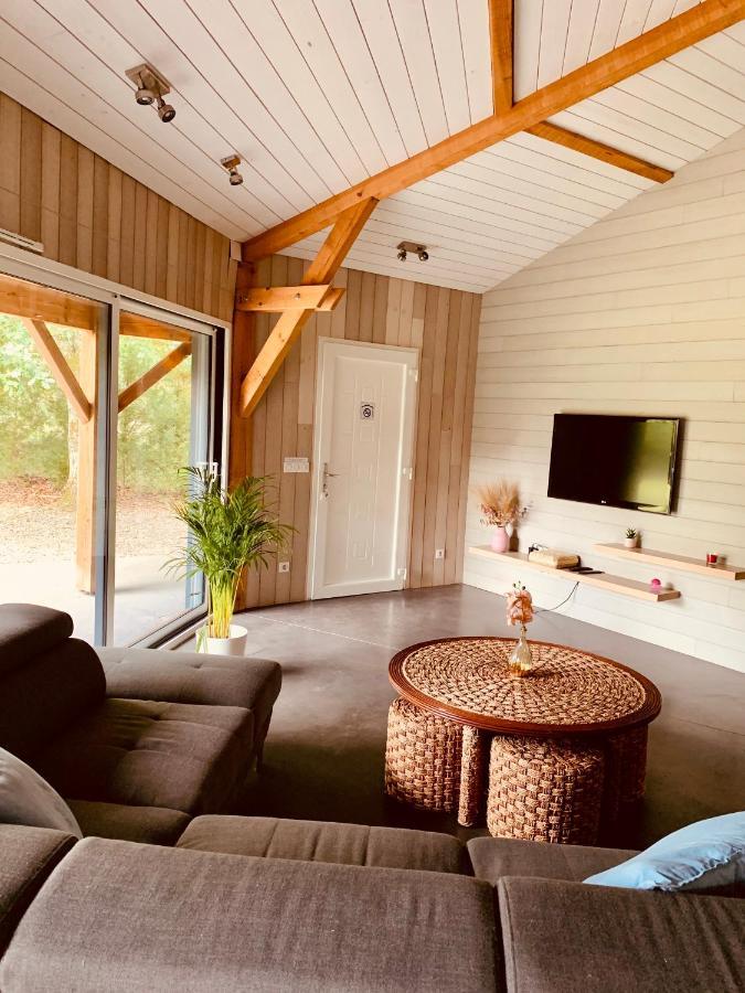 L Estanguet Maison Octogonale En Foret Rion-Des-Landes Eksteriør bilde